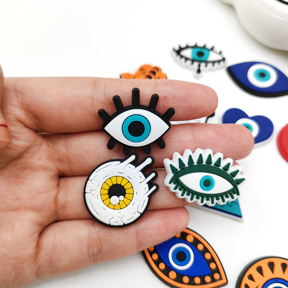Eyeball Shoe Charms for Crocs  - Men'S Shoes Crocs 评论和价格